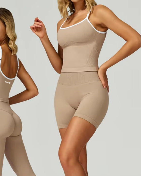 Formline Shorts - Nude