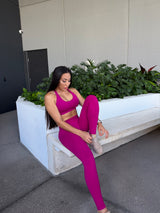 berry / pink crop and scrunch leggings