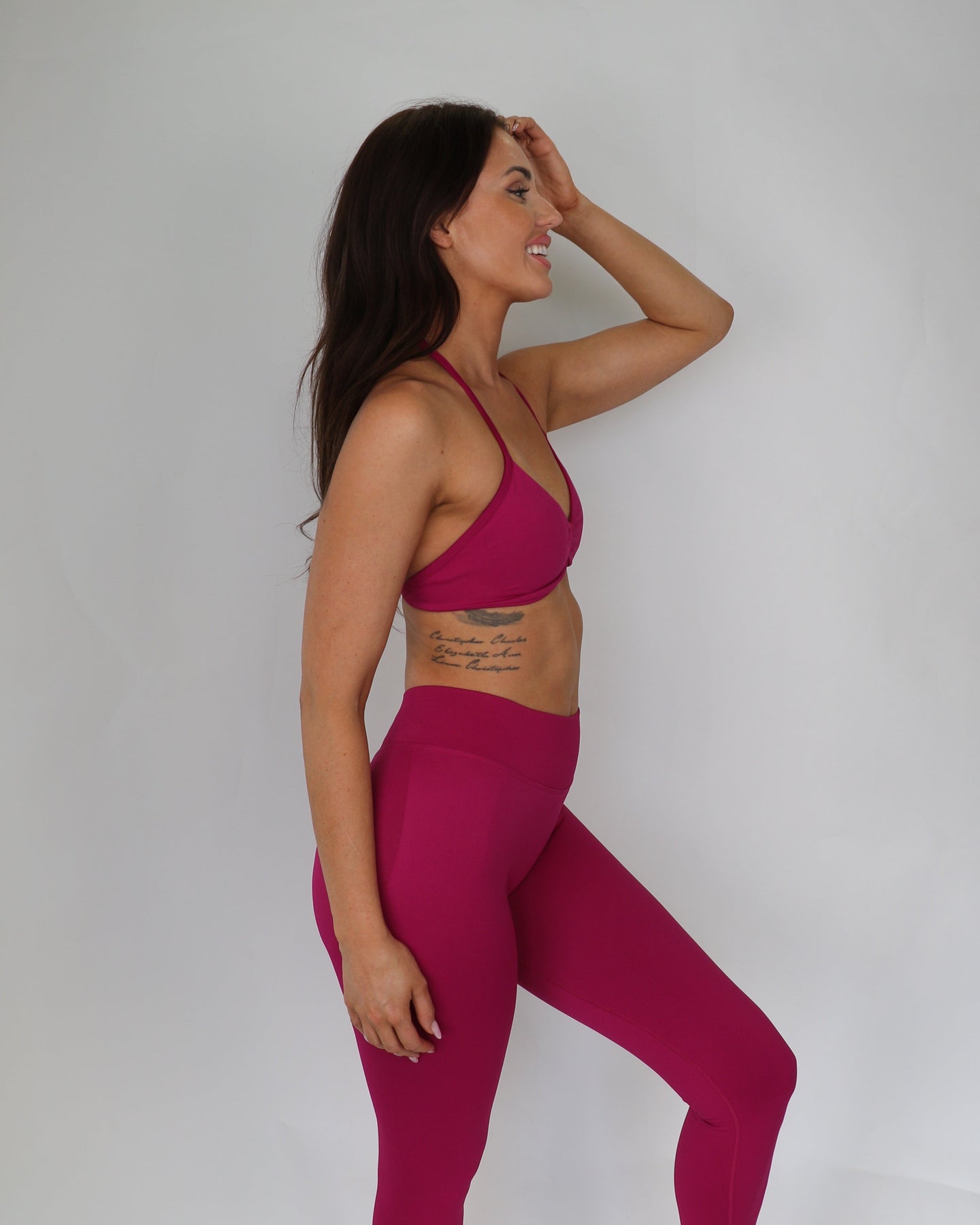berry / pink crop and scrunch leggings