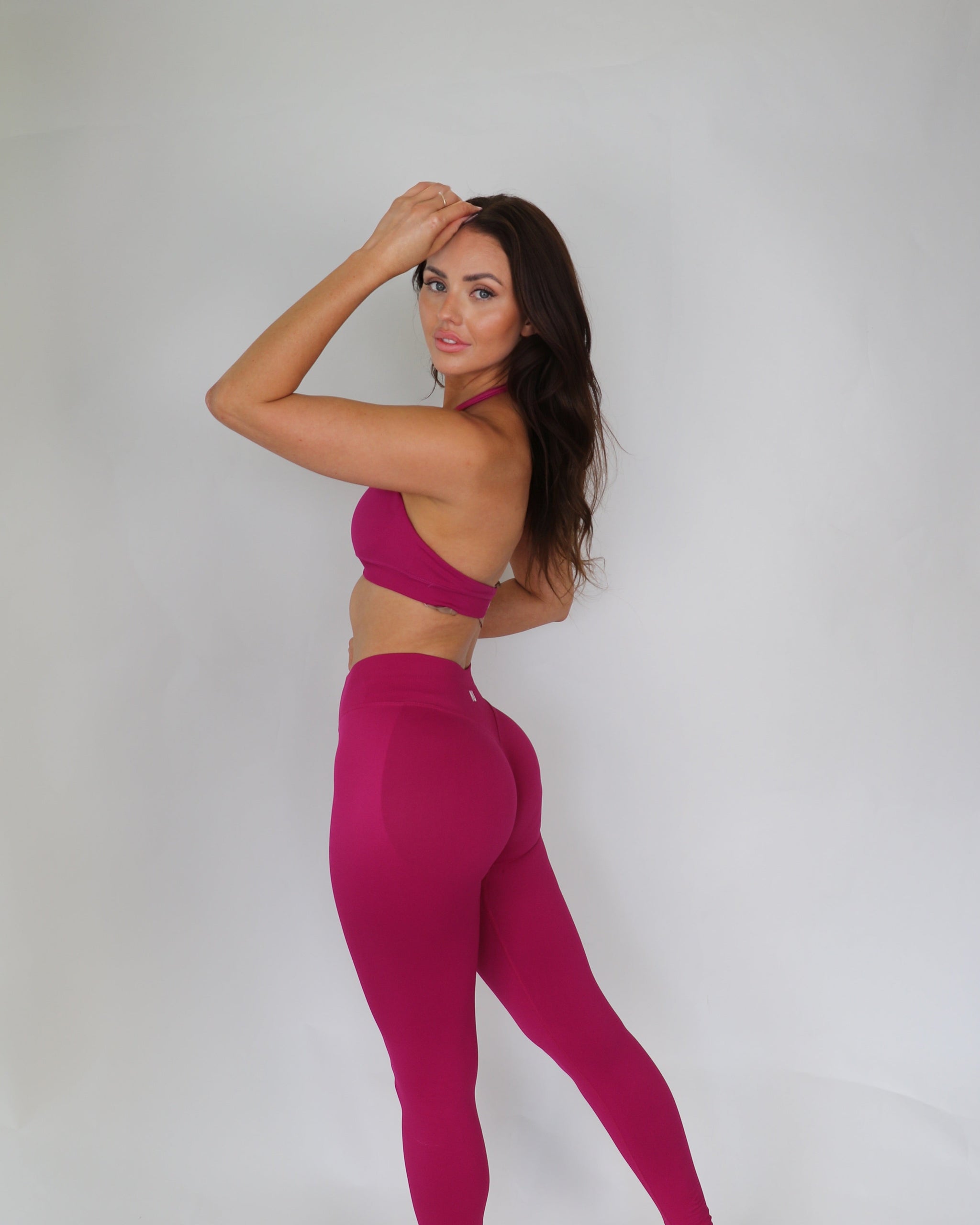 berry / pink crop and scrunch leggings